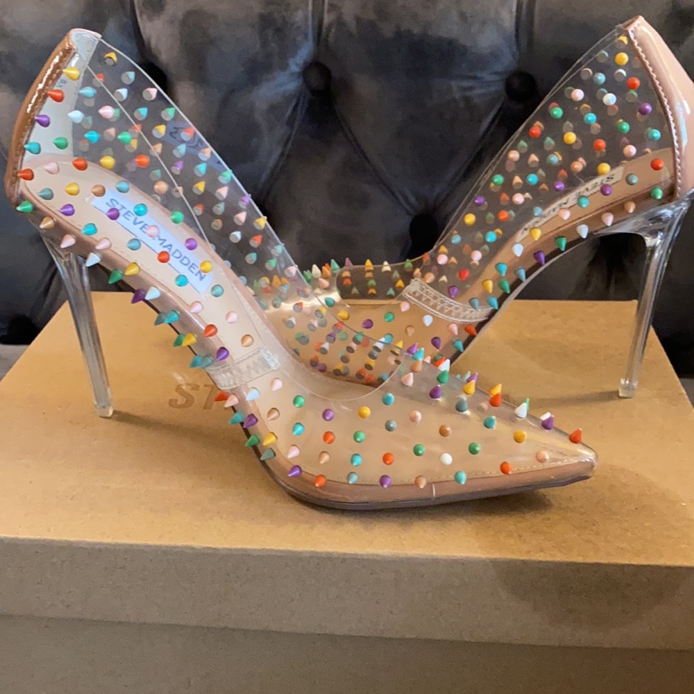 💕FABULOUS CLEAR, SEXY, ROOM STOPPING PUMP💕
